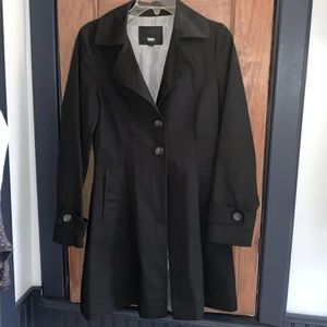 Like new women’s lightweight dress coat